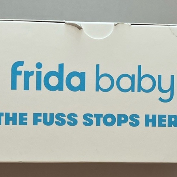 Frida Baby Baby Bath Upgrade Kit | Infant and Toddler Bath Essentials, Rinser - Picture 3 of 8